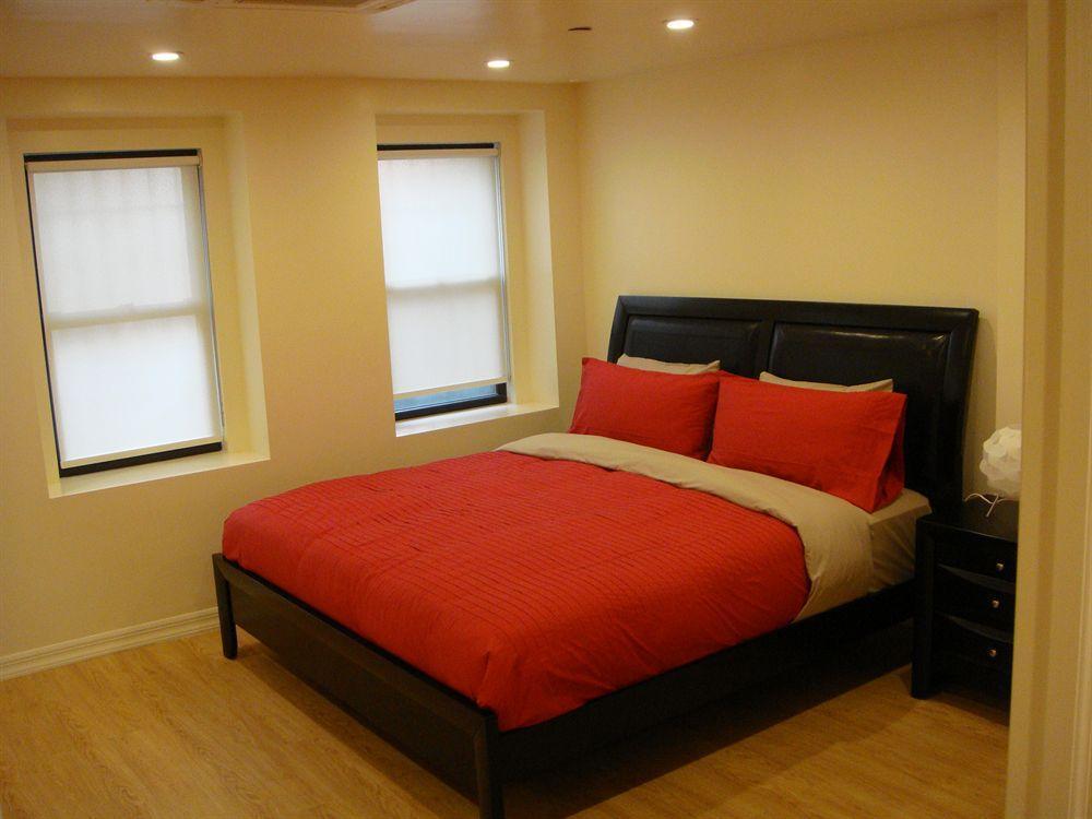 Four Bedroom Duplex Apartments นิวยอร์ก ภายนอก รูปภาพ